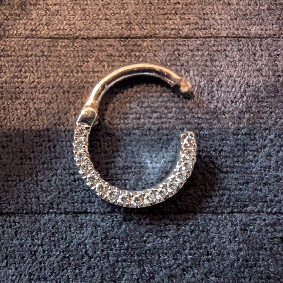 Maria Tash Diamond Horizontal Eternity Hoop White Gold 8mm - Picture 2 of 4